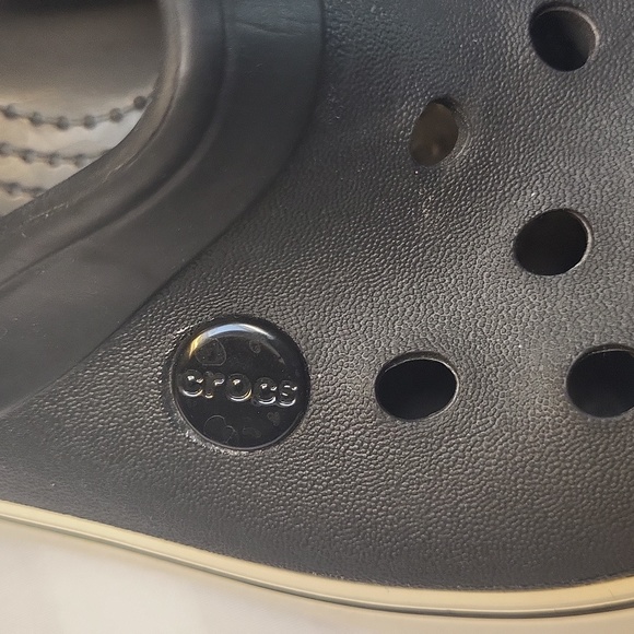 Platform Navy and White Crocs - Picture 12 of 12